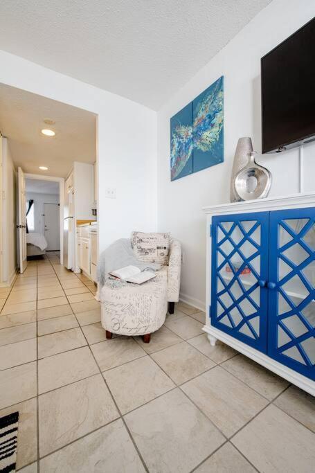 Royal Retreat-Amazing View-King Bed-1 Bedroom-Full Kitchen-Free Parking-Self Check-In Myrtle Beach Exterior photo